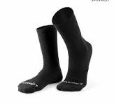 Kaos kaki Hitam